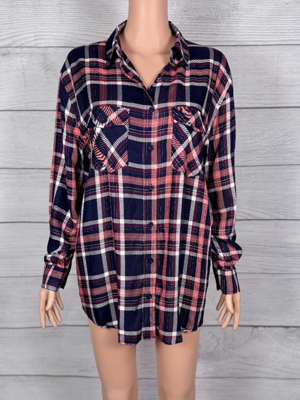💗💙 NWT Francesca’s Harper Heritage Plaid Long Sleeve Button-Up Top Size S